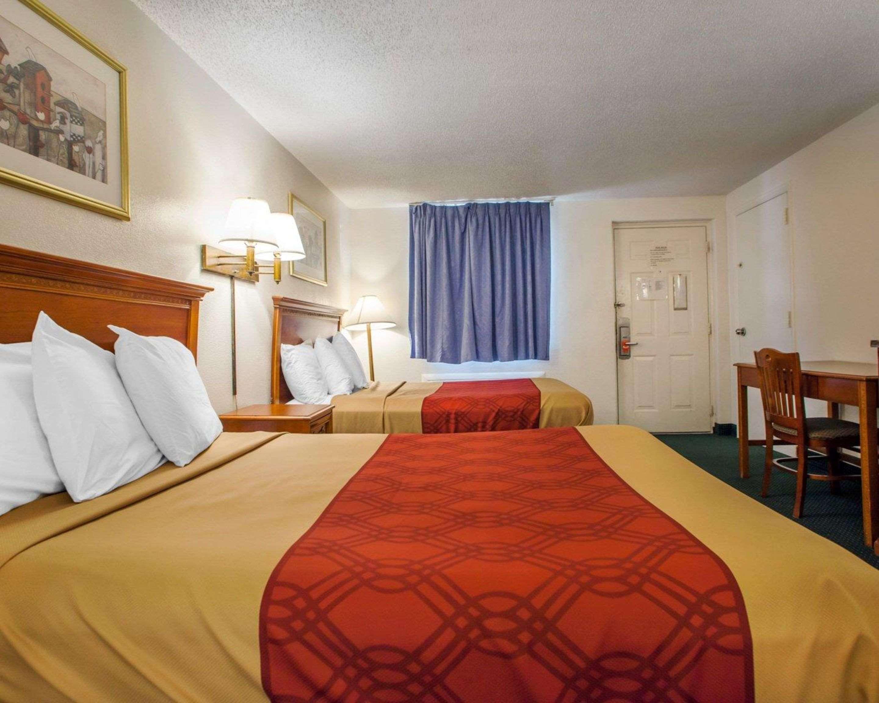 Econo Lodge Somers Point Buitenkant foto