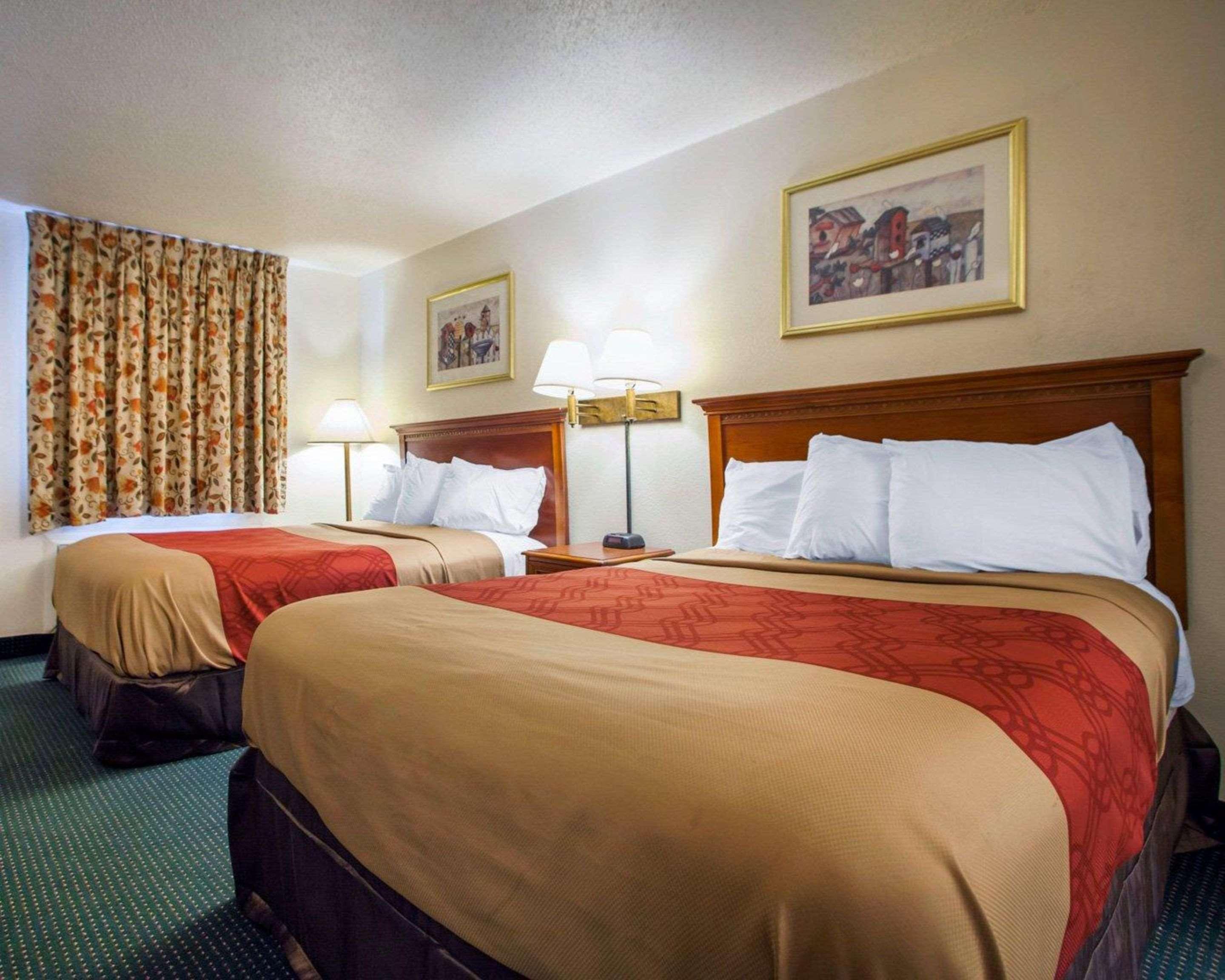 Econo Lodge Somers Point Buitenkant foto