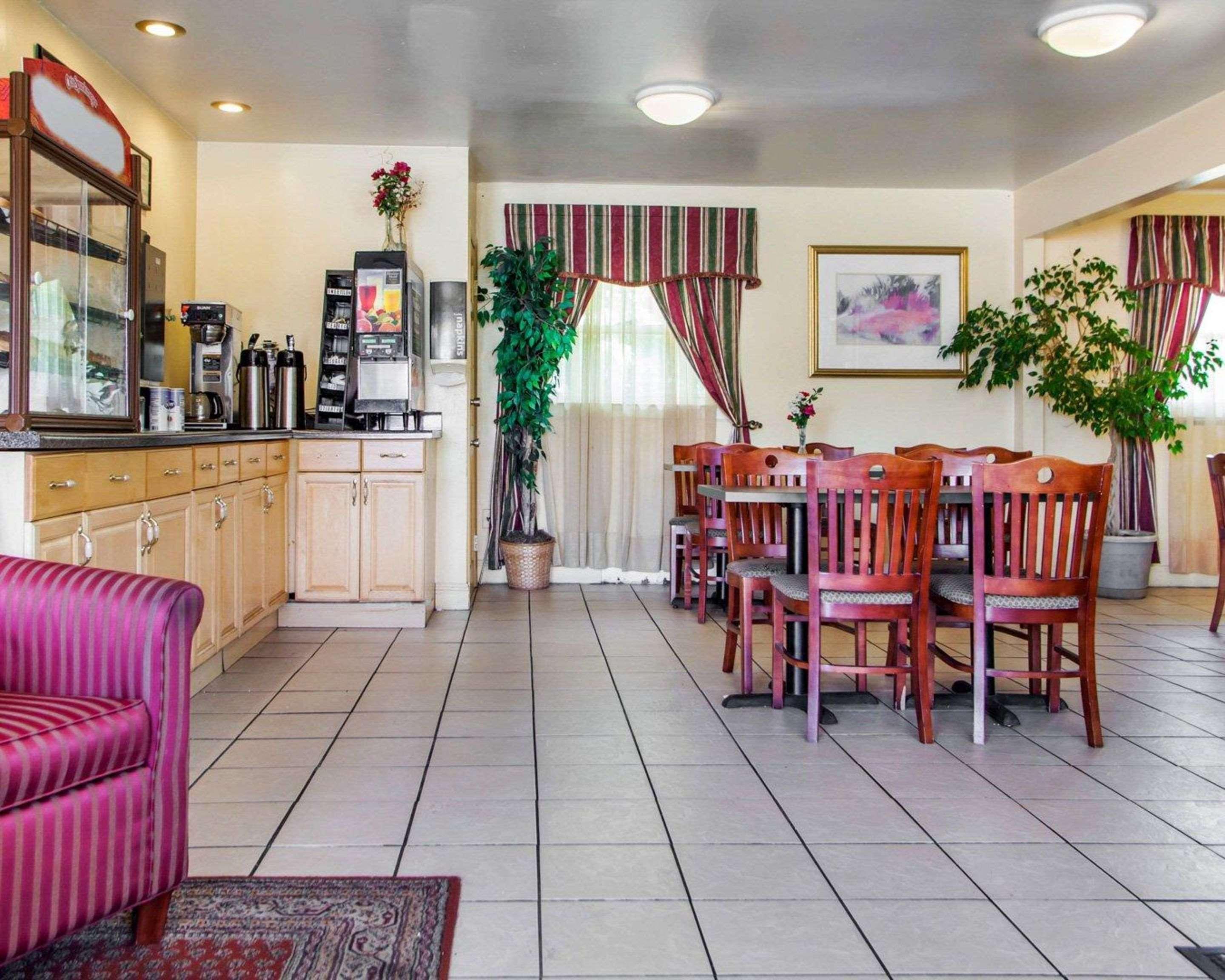 Econo Lodge Somers Point Buitenkant foto