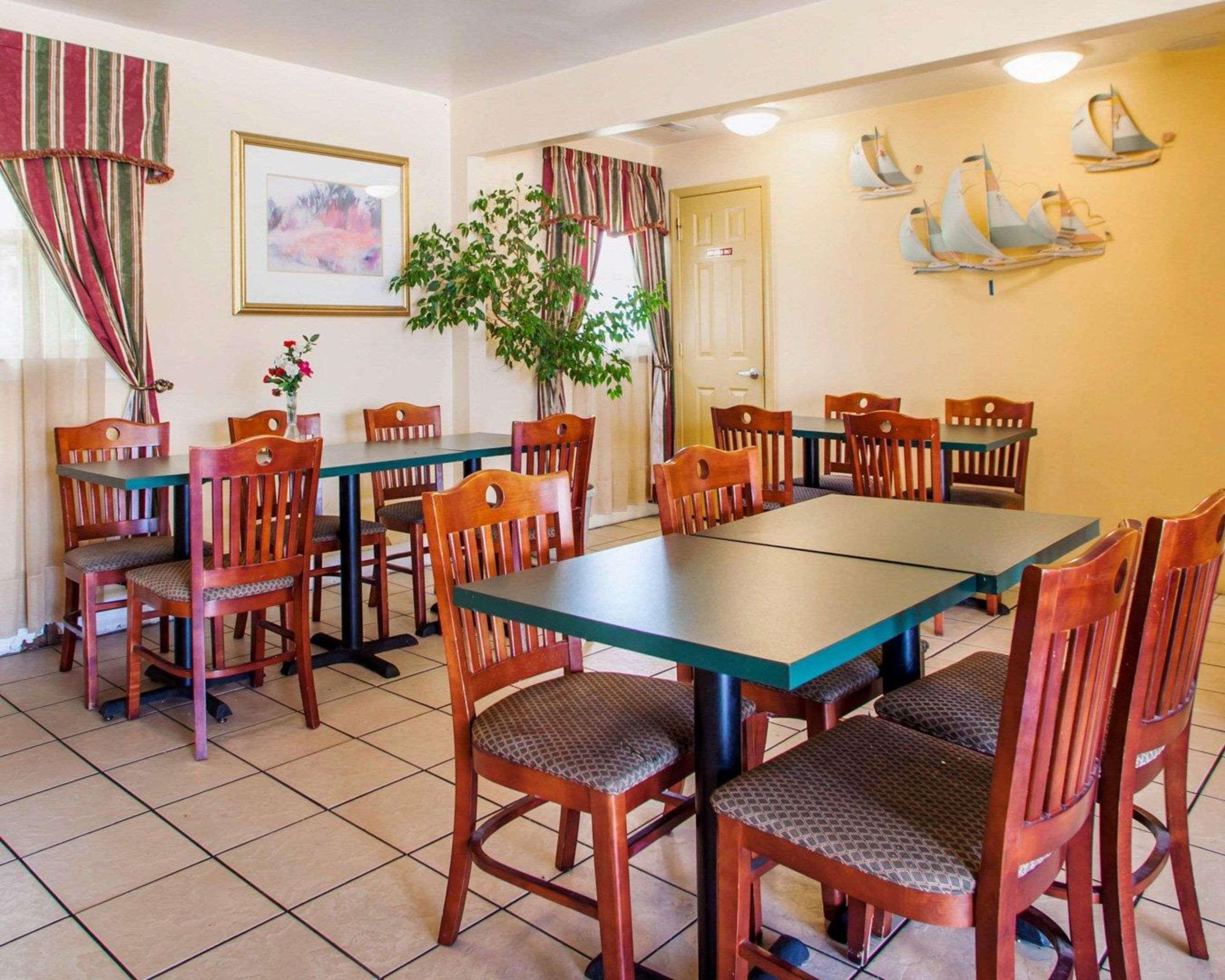 Econo Lodge Somers Point Buitenkant foto