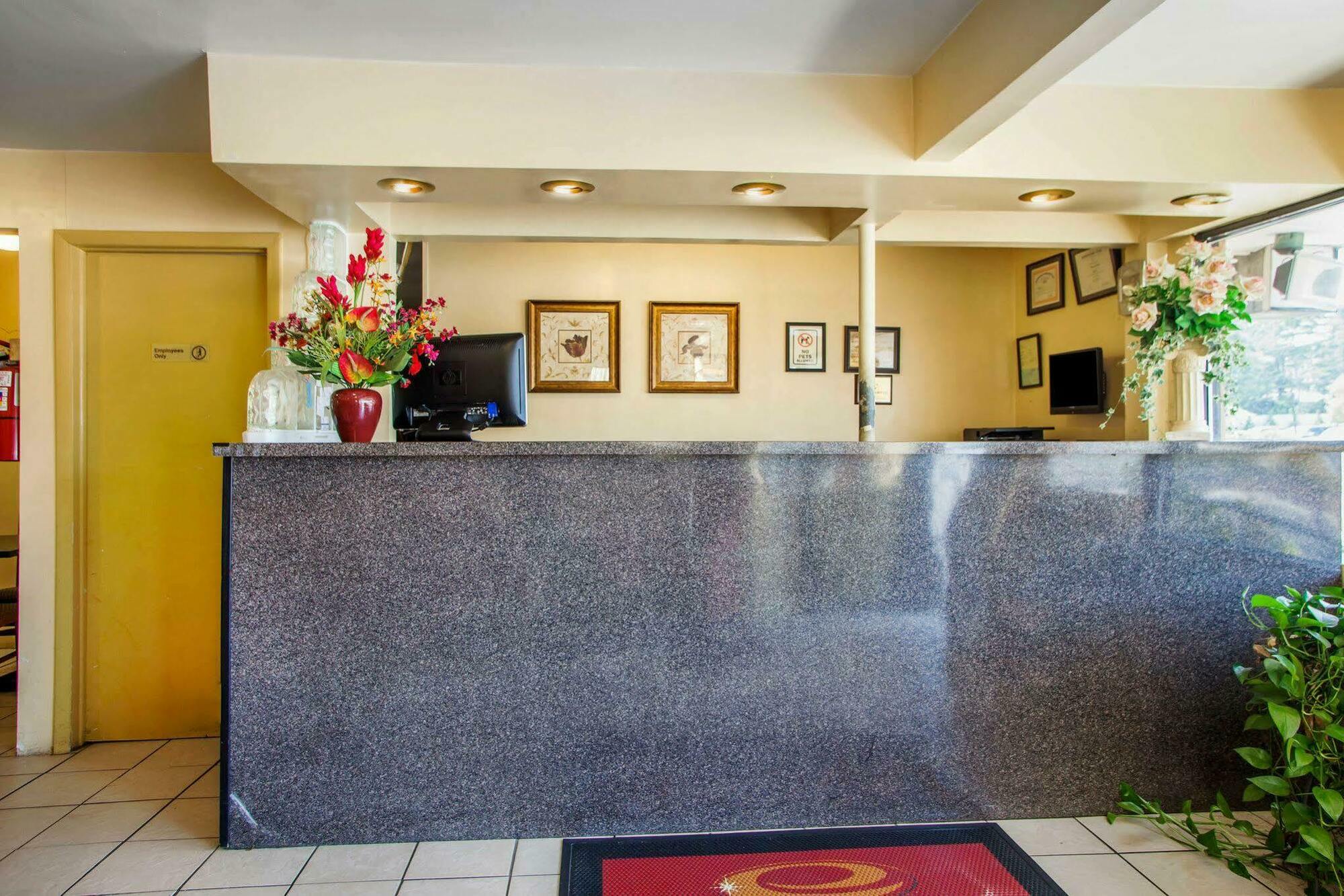 Econo Lodge Somers Point Buitenkant foto